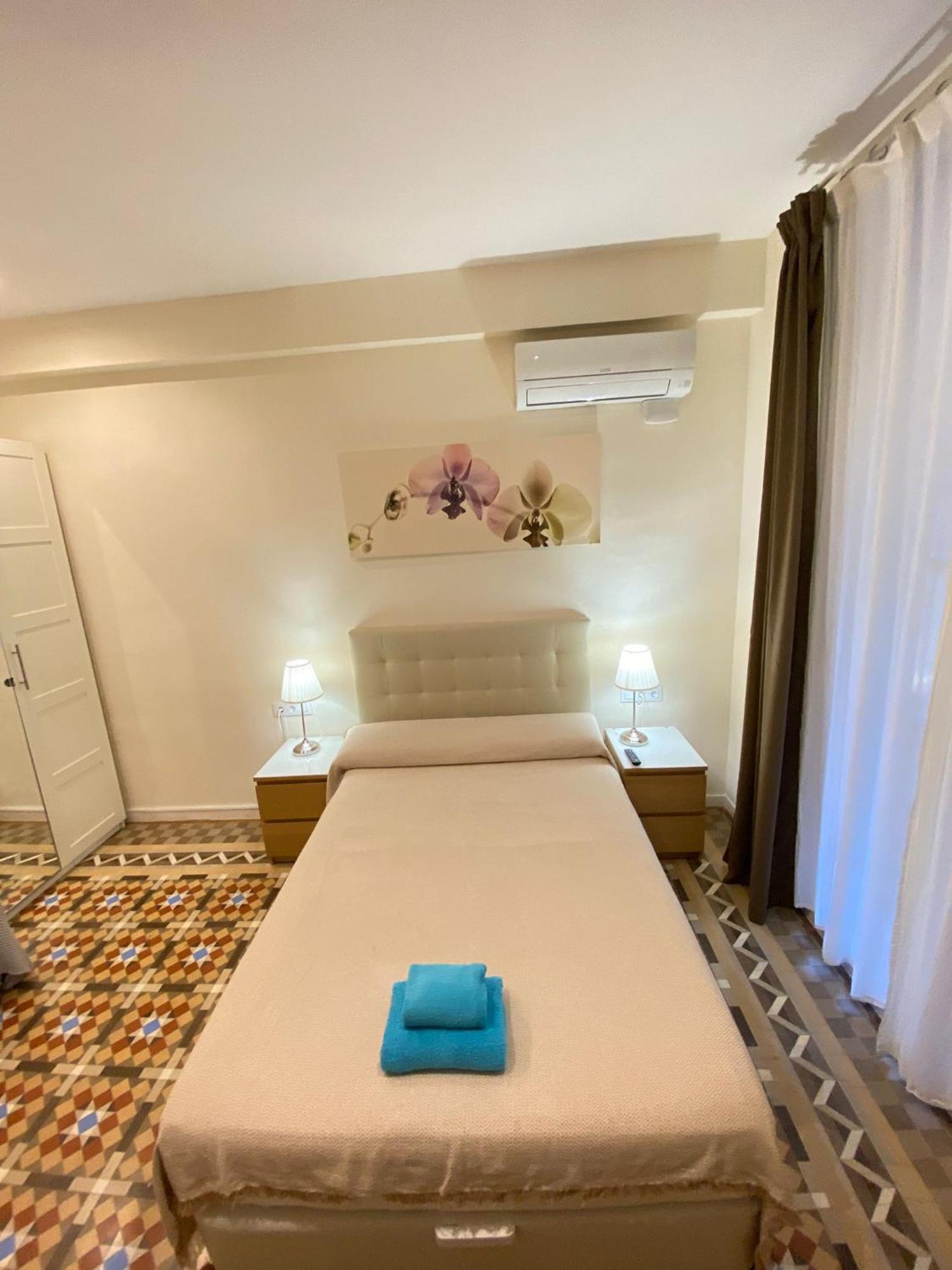 On Balmes Bed & Breakfast