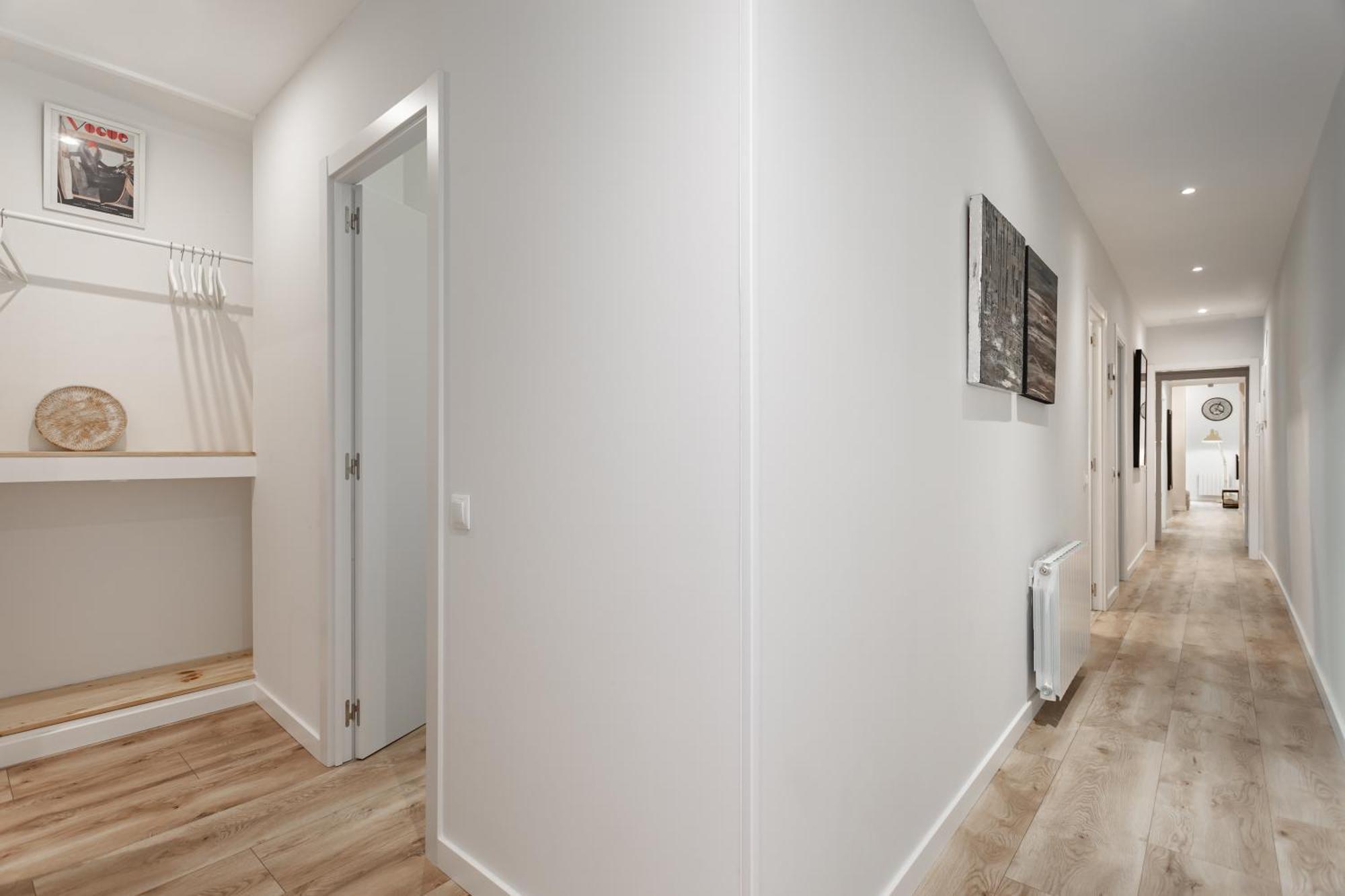 Apartment Art House Fira Apartments *