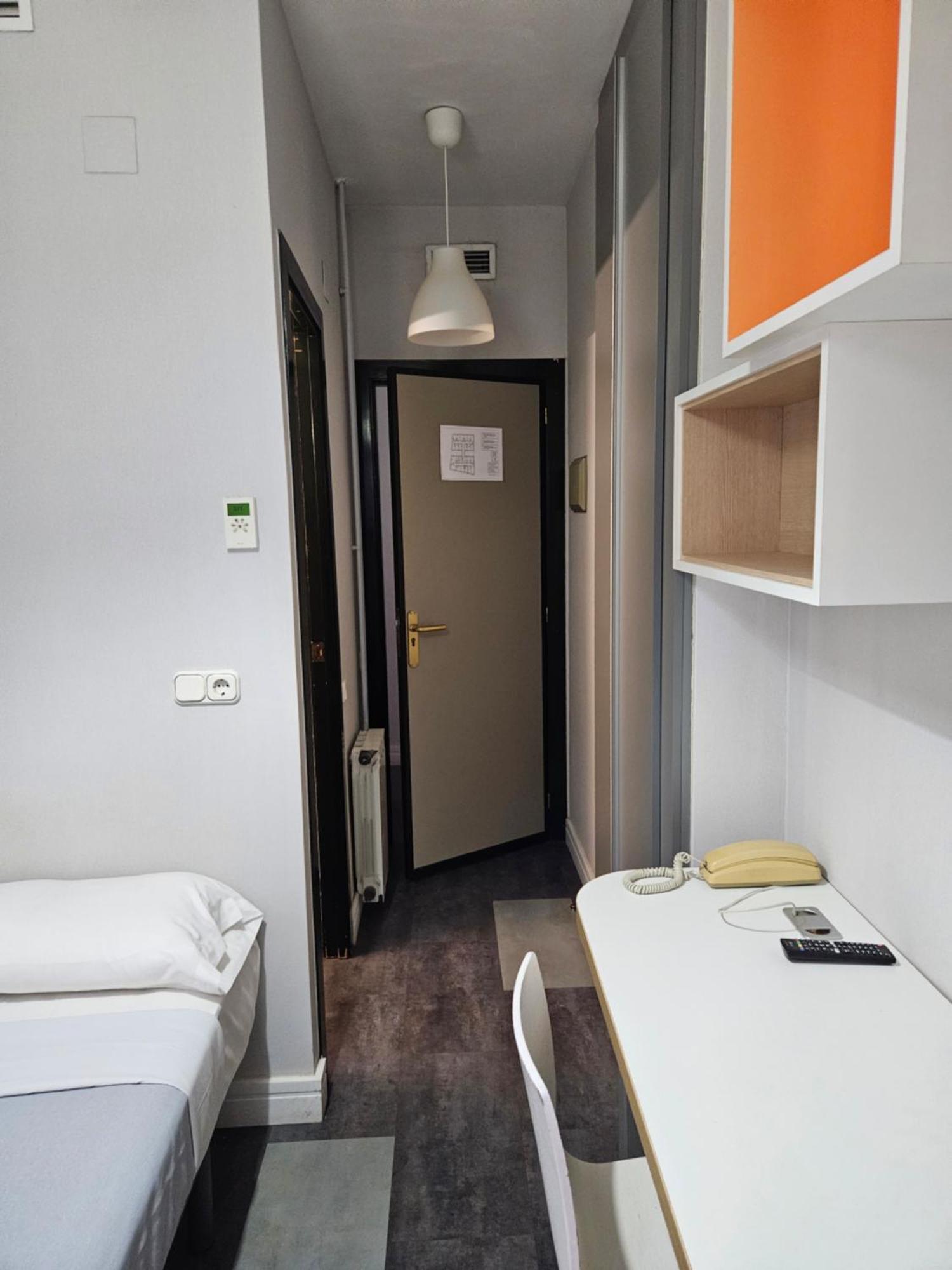 Residencia Universitaria Tagaste Apartment Barcelona