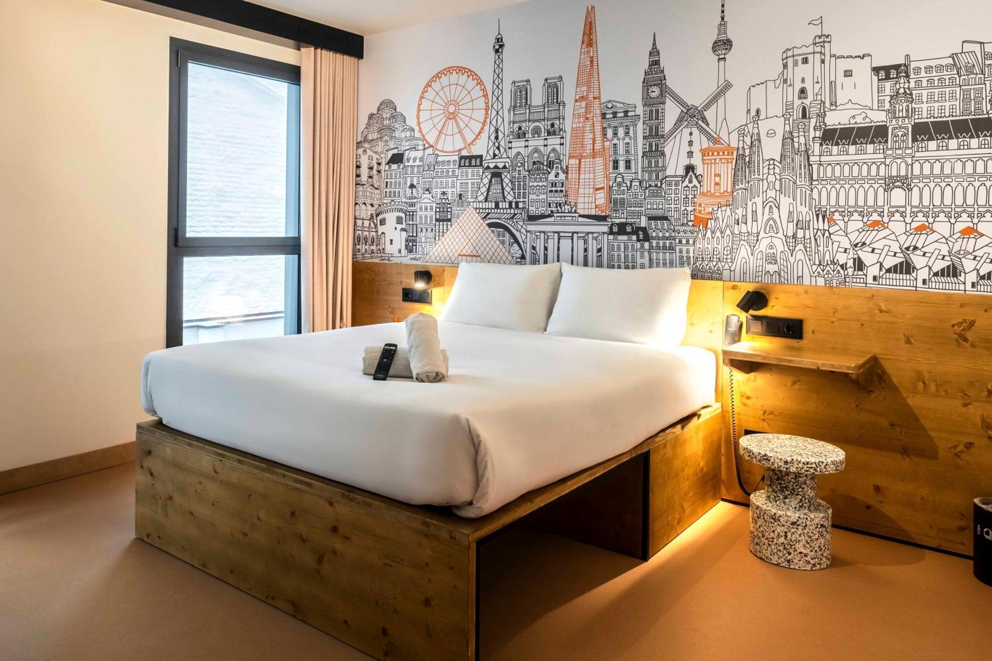 Easyhotel La Sagrera Hotel *