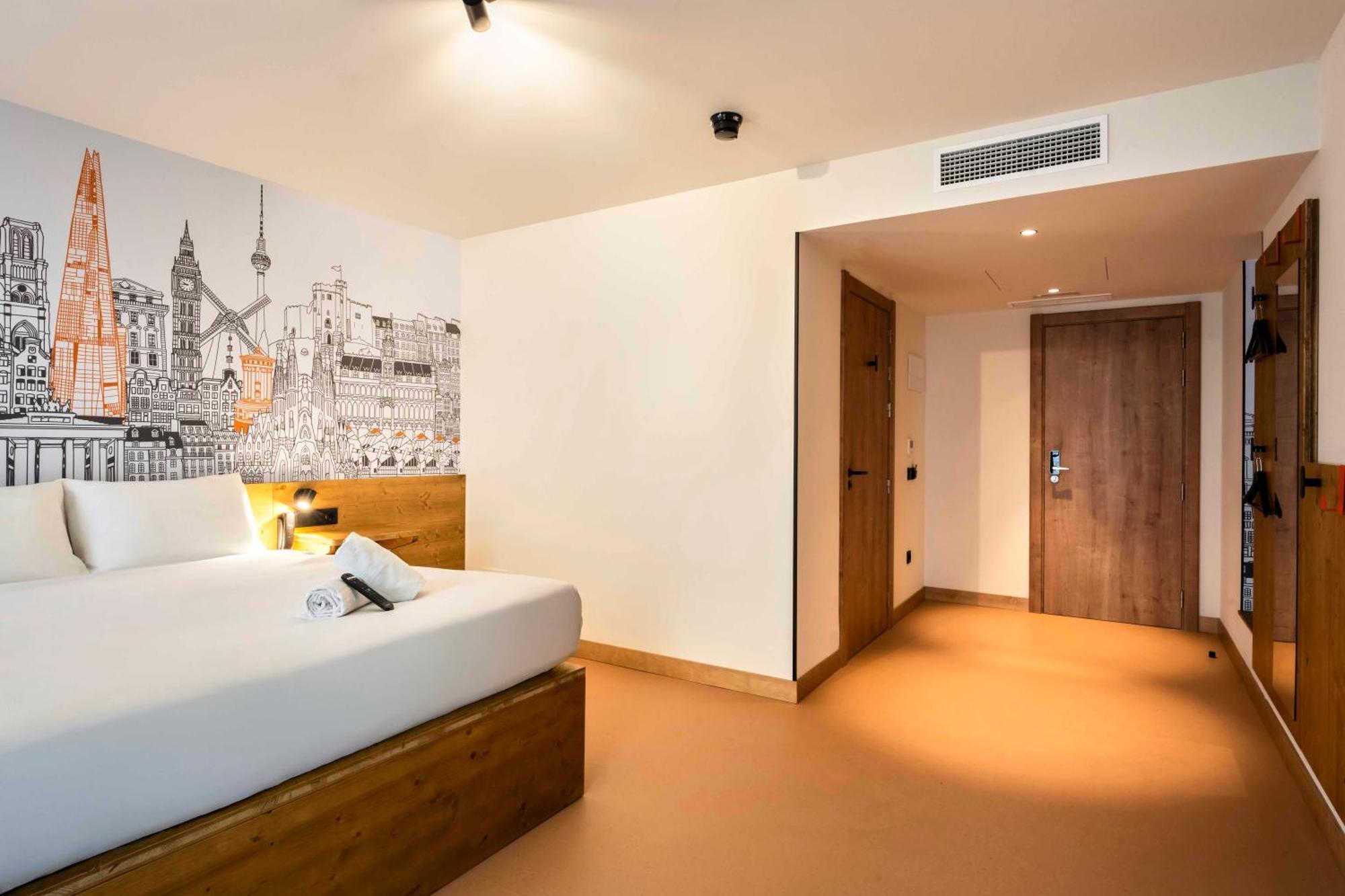 Hotel Easyhotel La Sagrera Barcelona