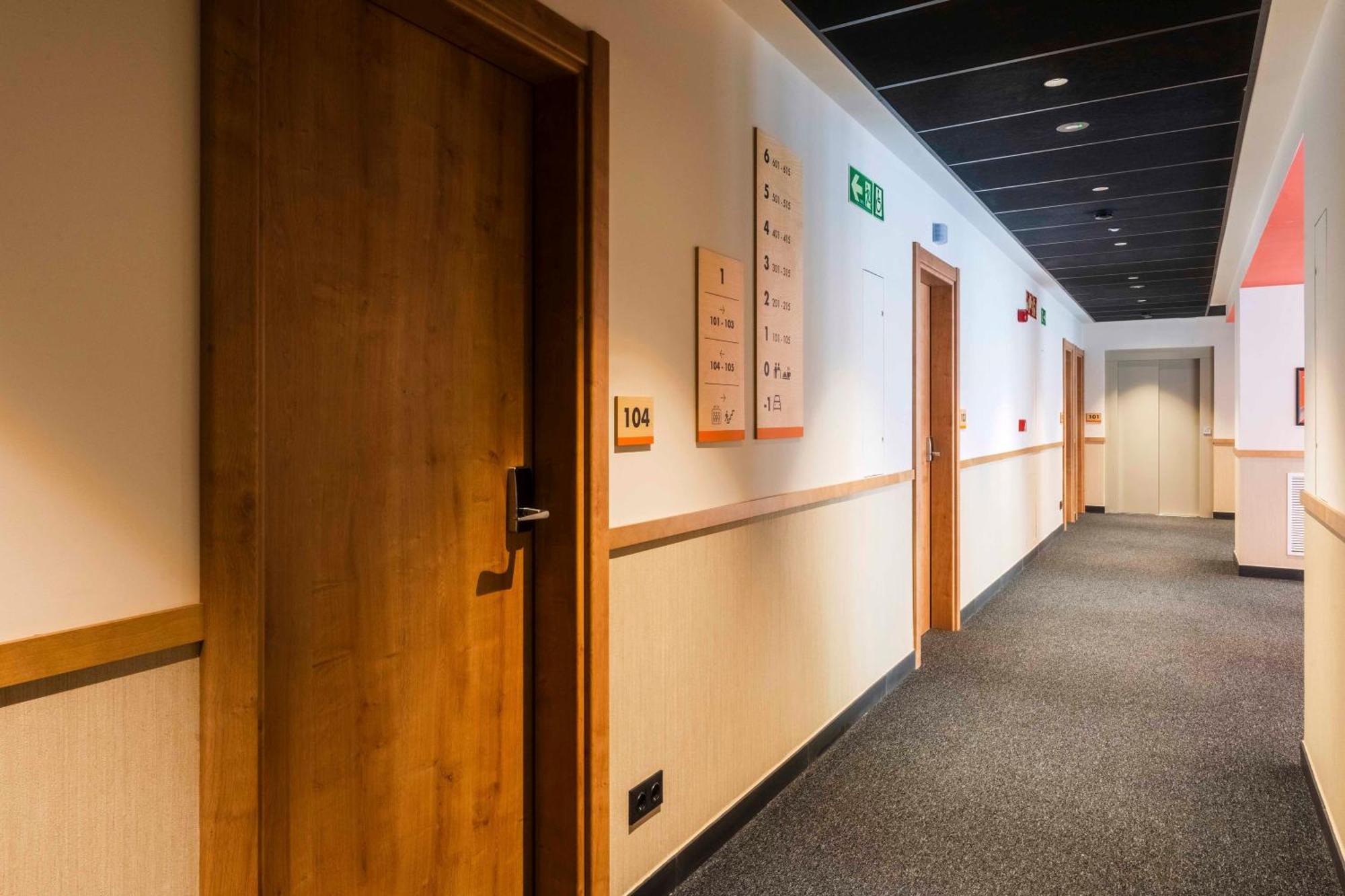 Hotel Easyhotel La Sagrera *