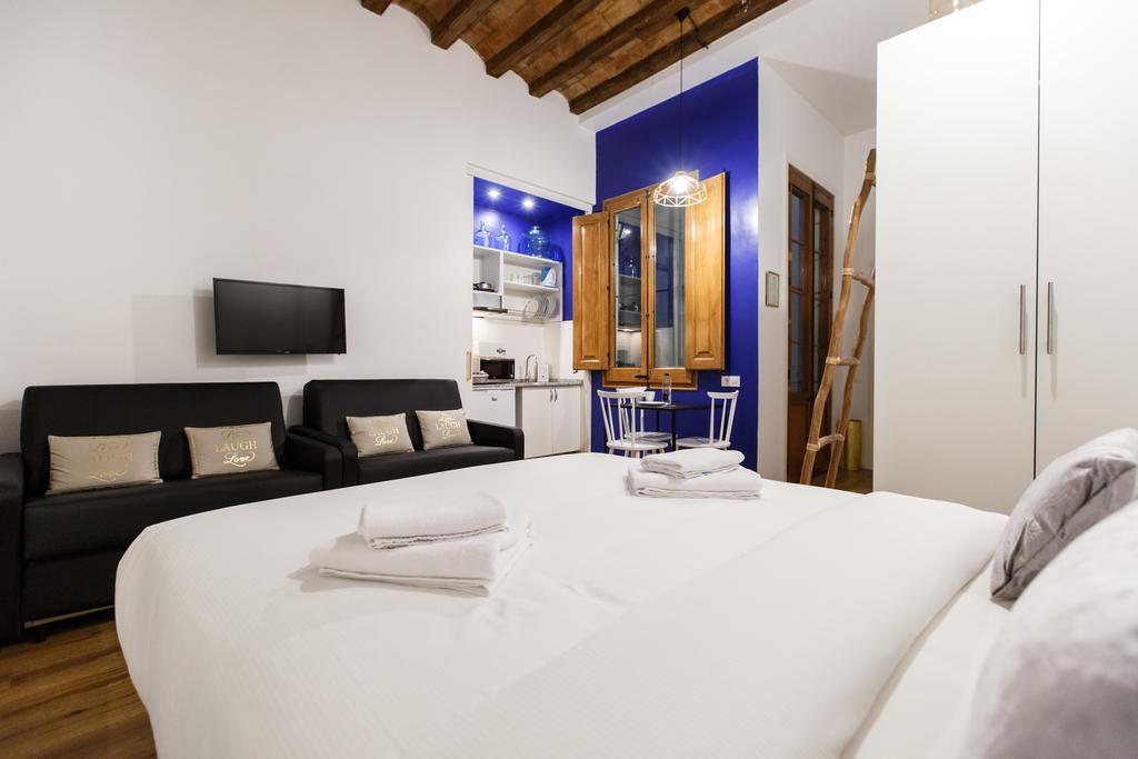 Apartment En Ferran By The Streets Barcelona