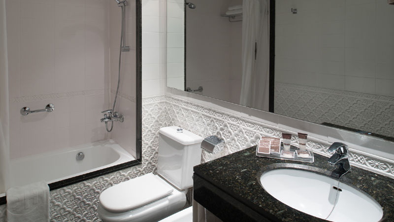 Catalonia Roma Hotel Barcelona