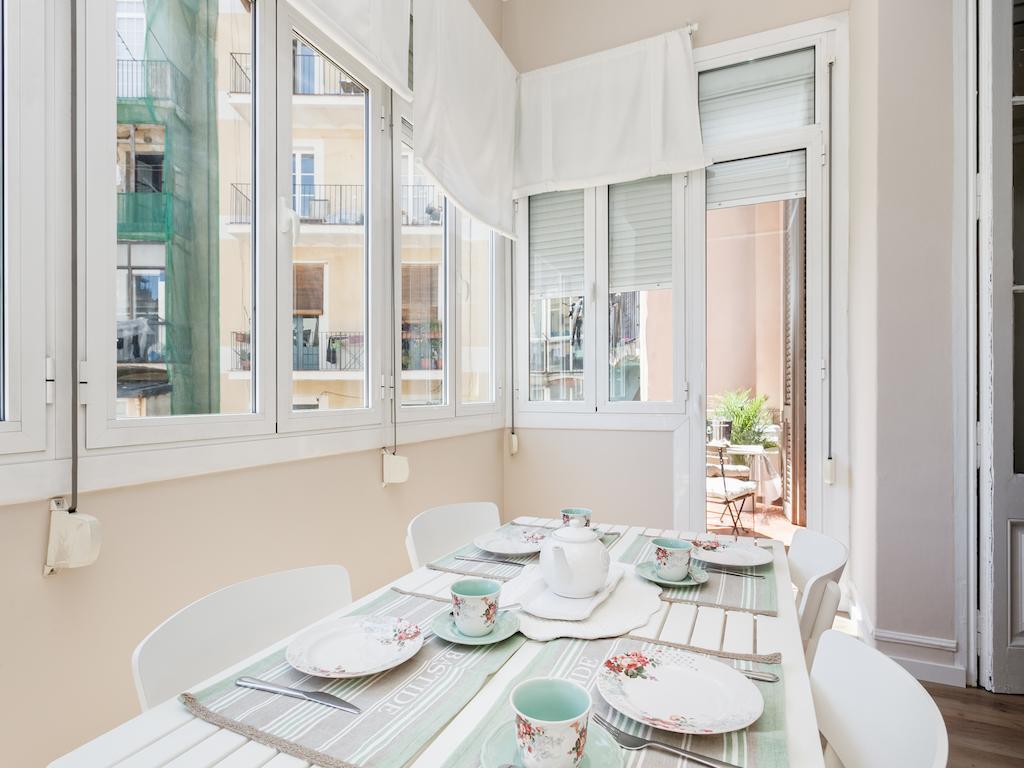 Lumine Sagrada Familia Apartment Barcelona