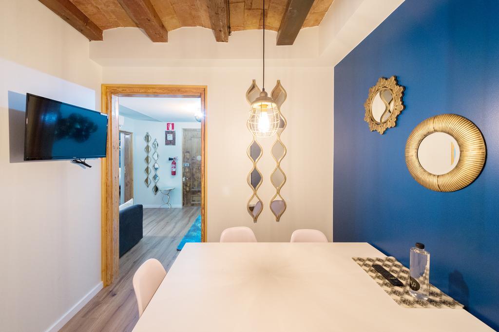 Apartment En Ferran By The Streets Barcelona