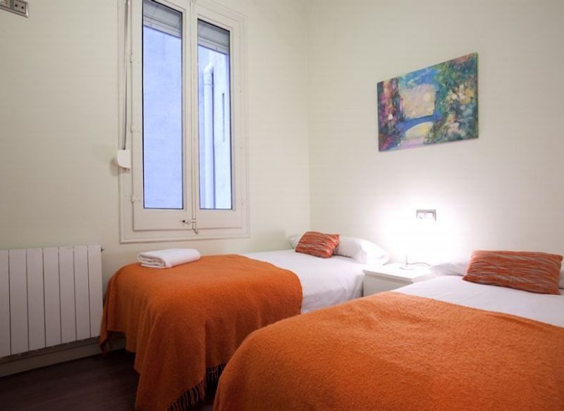 Rent Ramblas Apartment *