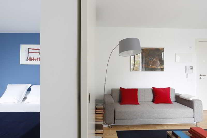 Apartment Around Mistral Pool Barcelona