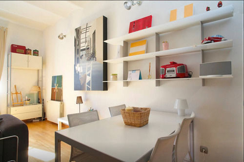 Flateli Enric Granados 72 Barcelona