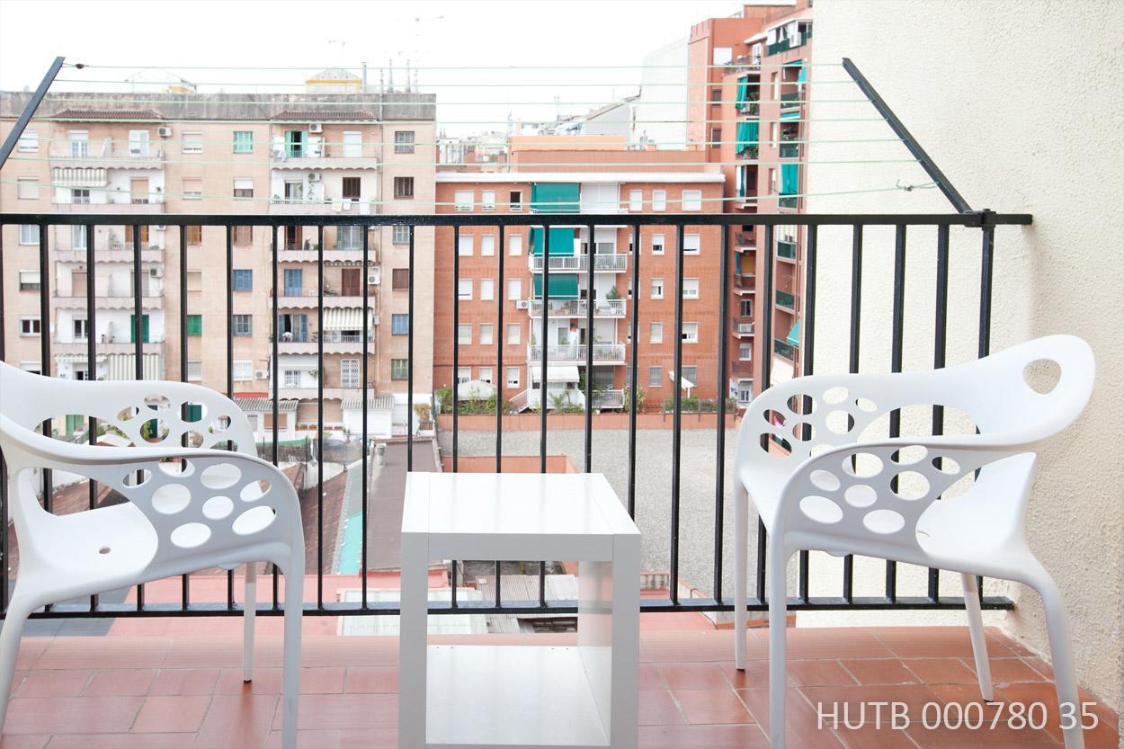 Alcam Encants Apartment