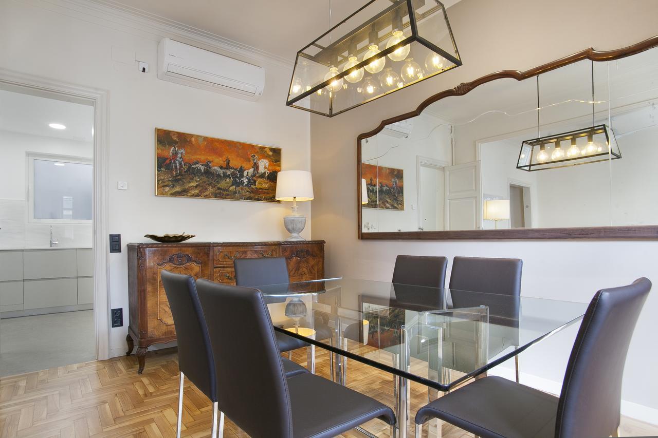 Tendency Sagrada Familia Luxury Apartment *