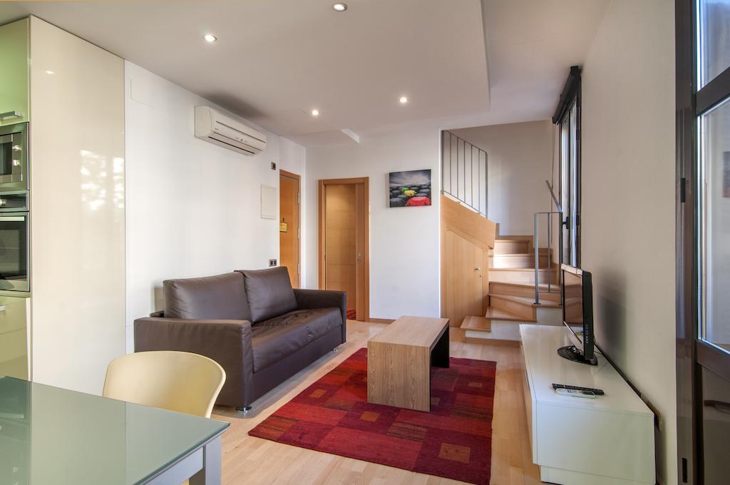 Tamarit Apartment
