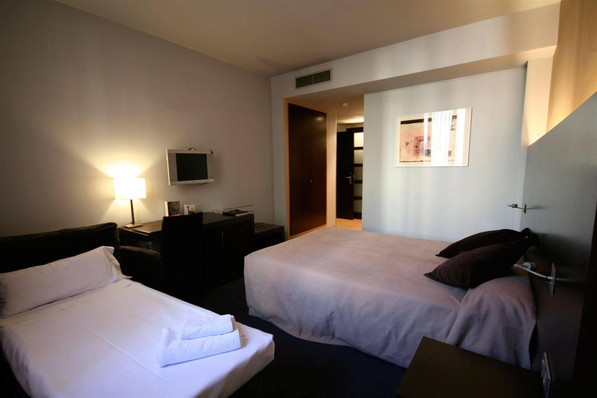 Madanis 4* L’Hospitalet de Llobregat