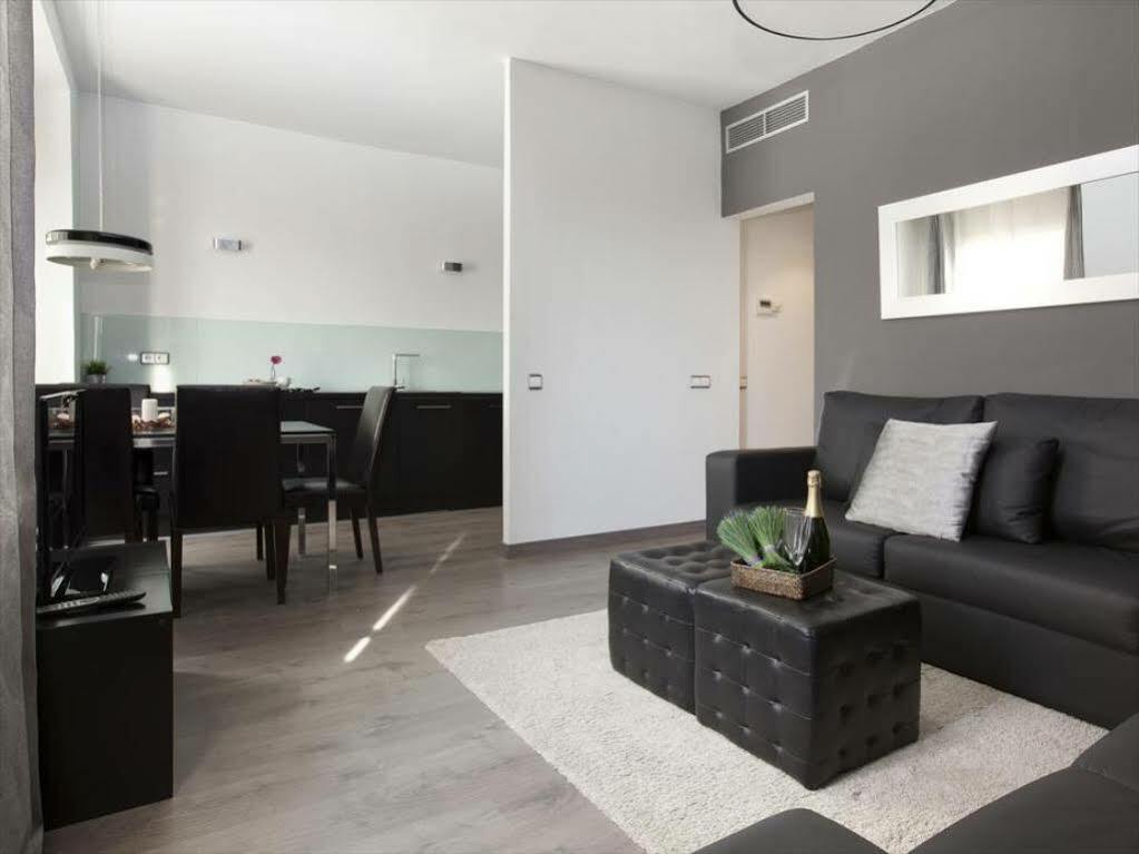 Alcam Encants Apartment
