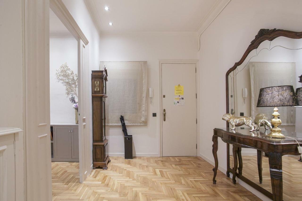Tendency Sagrada Familia Luxury Apartment *