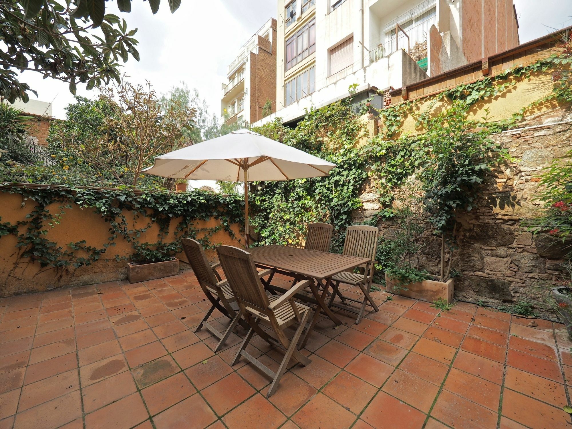 Apartment Gracia Terrace Design Barcelona