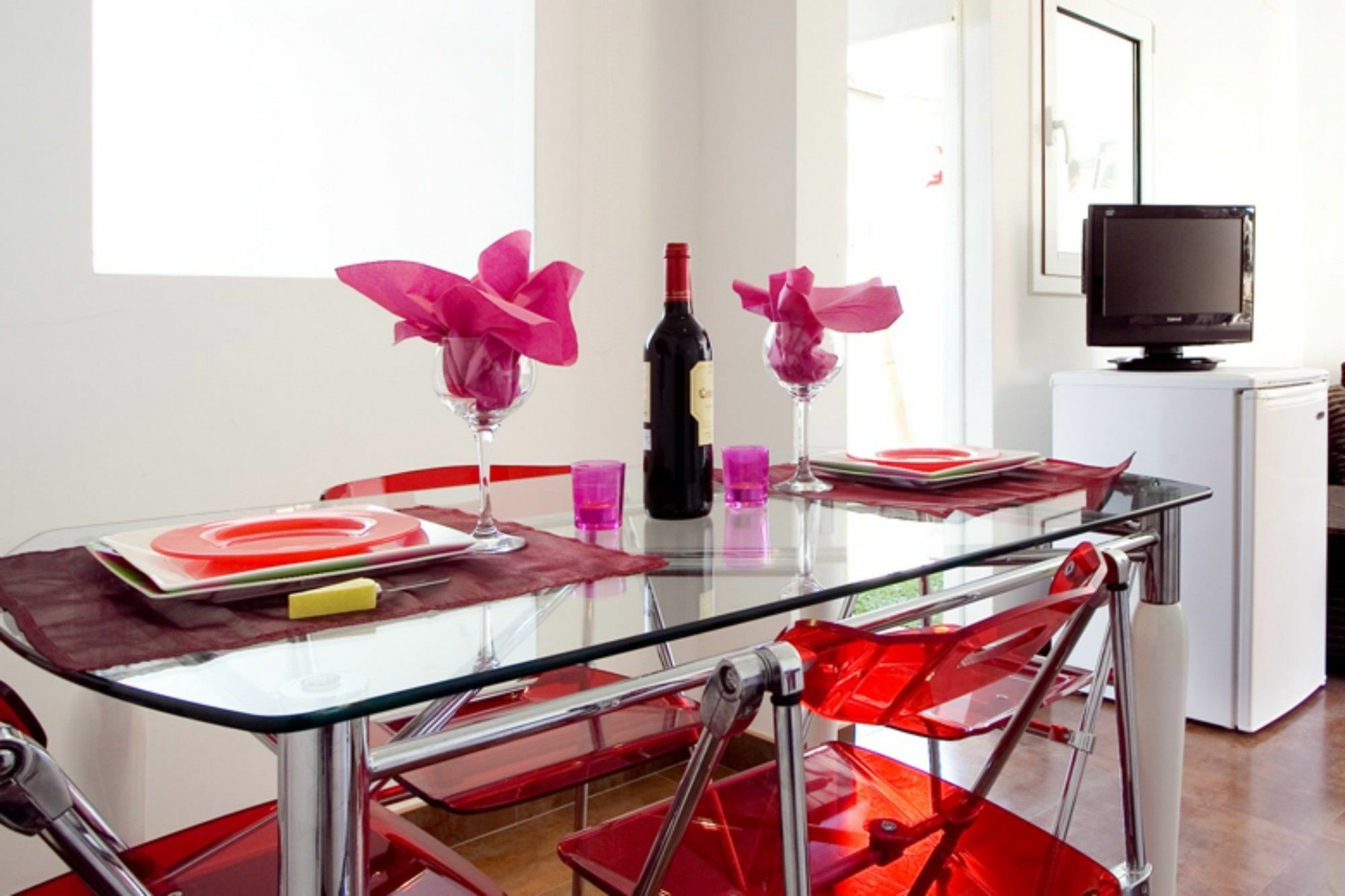 Watermelon - Penthouse Apartment *