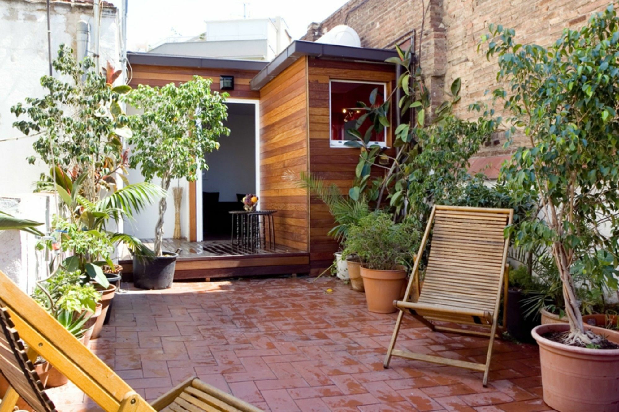 Watermelon - Penthouse Apartment