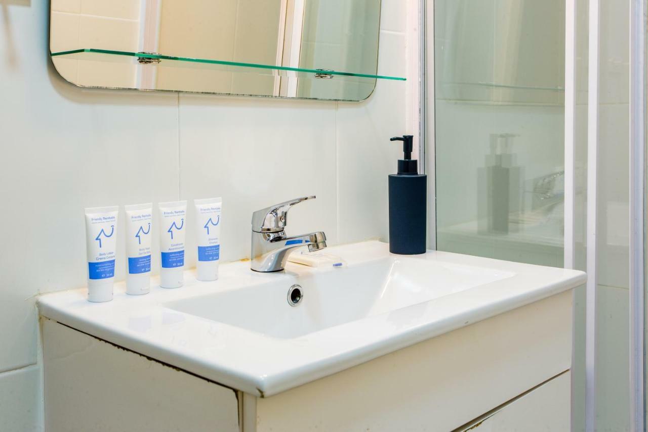 Friendly Rocafort Eixample Apartment Barcelona