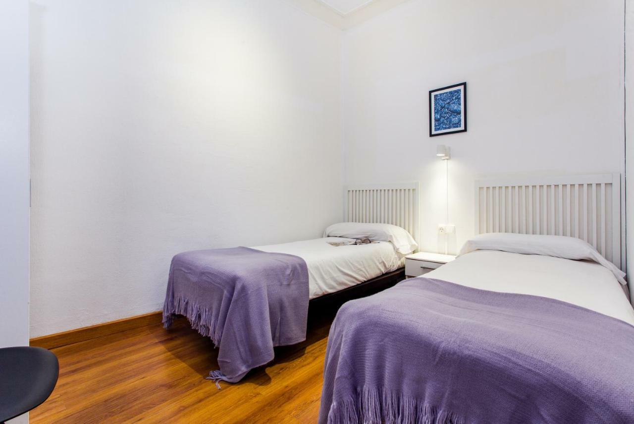 Friendly Rocafort Eixample Apartment