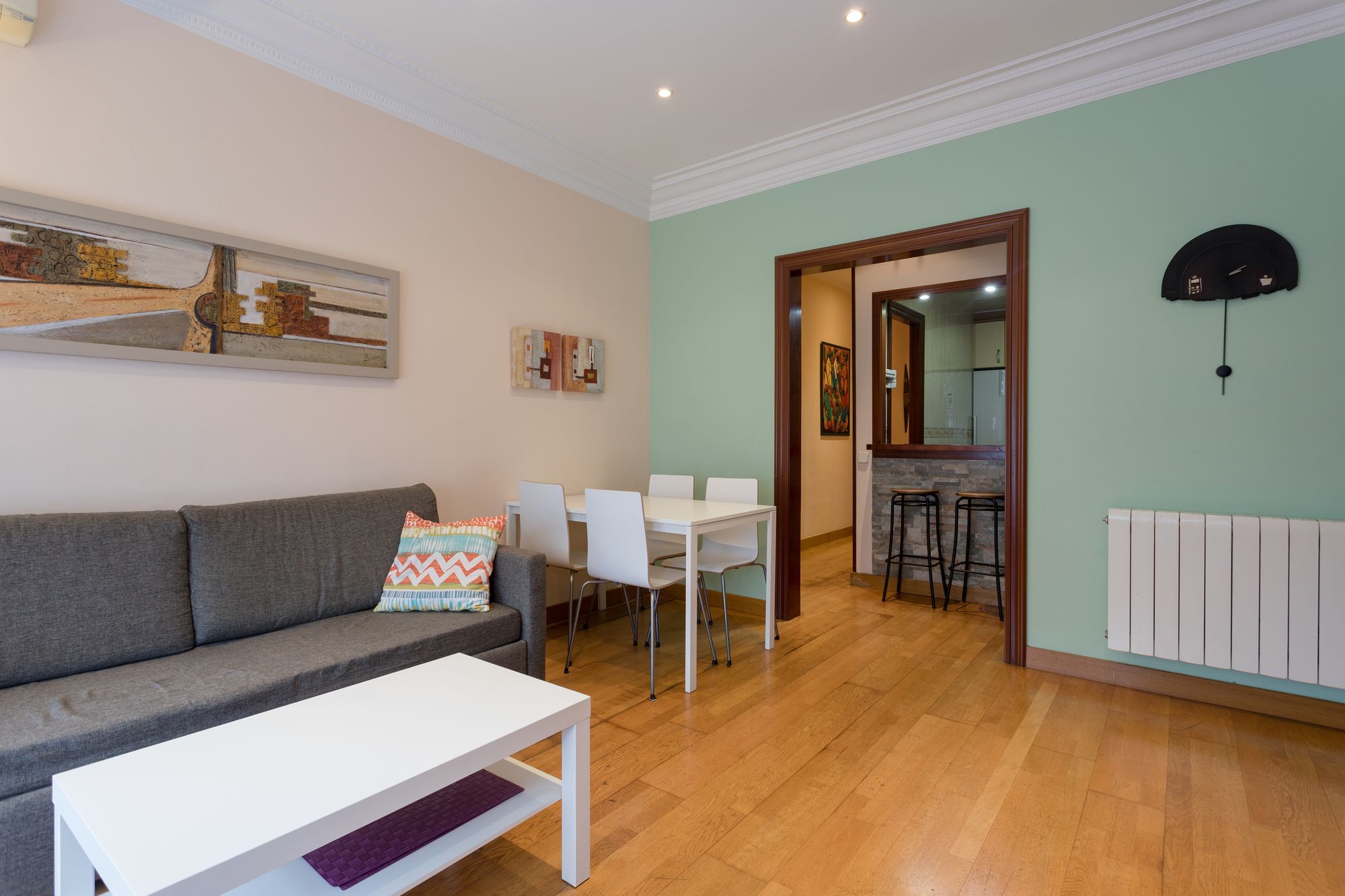 Sagrada Familia - Gaudi Apartment