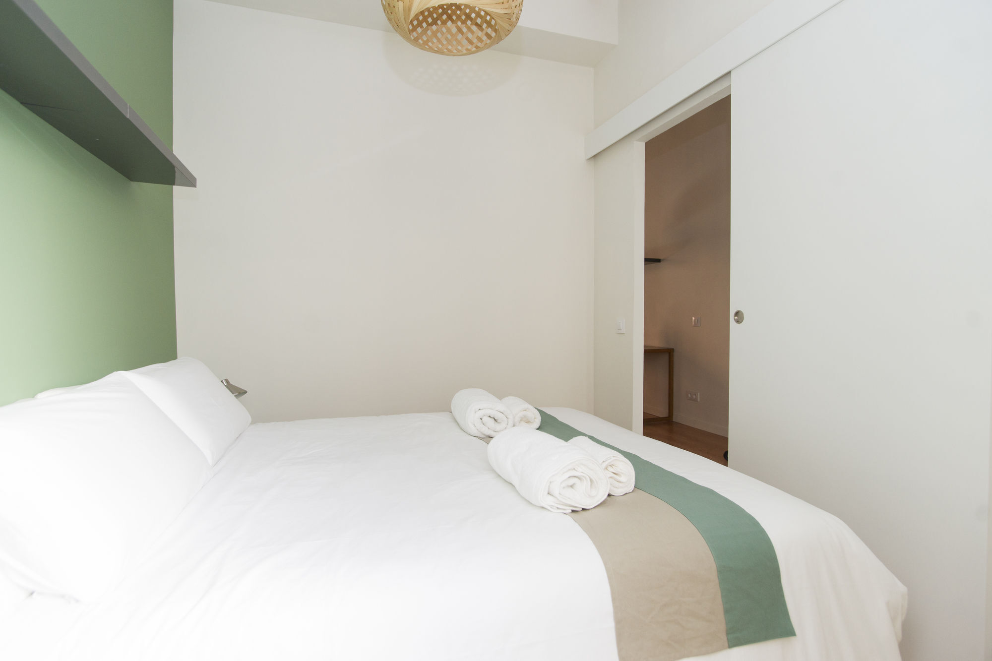 Apartments Sfamilia Barcelona Hotel 3*
