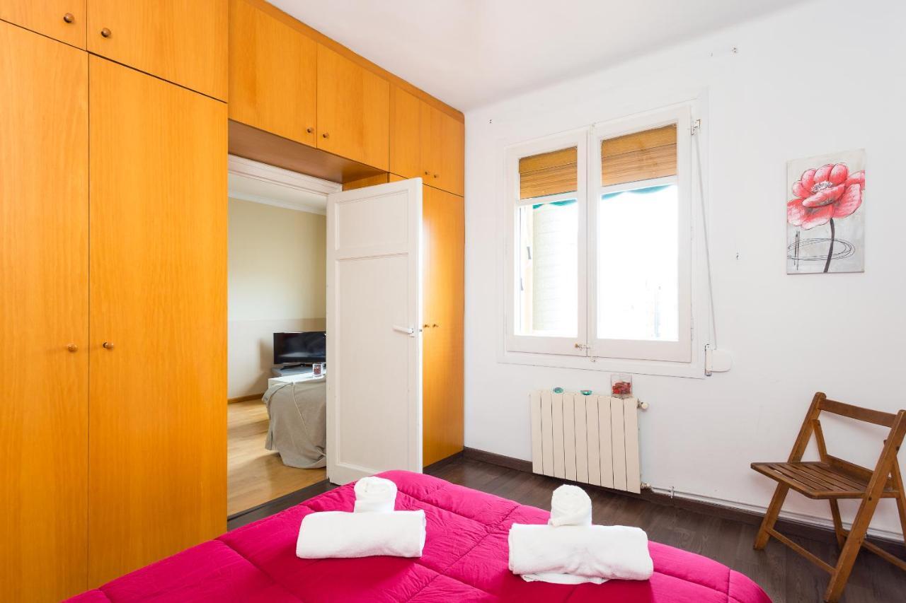 Apartment Sagrada Familia - Padilla 305