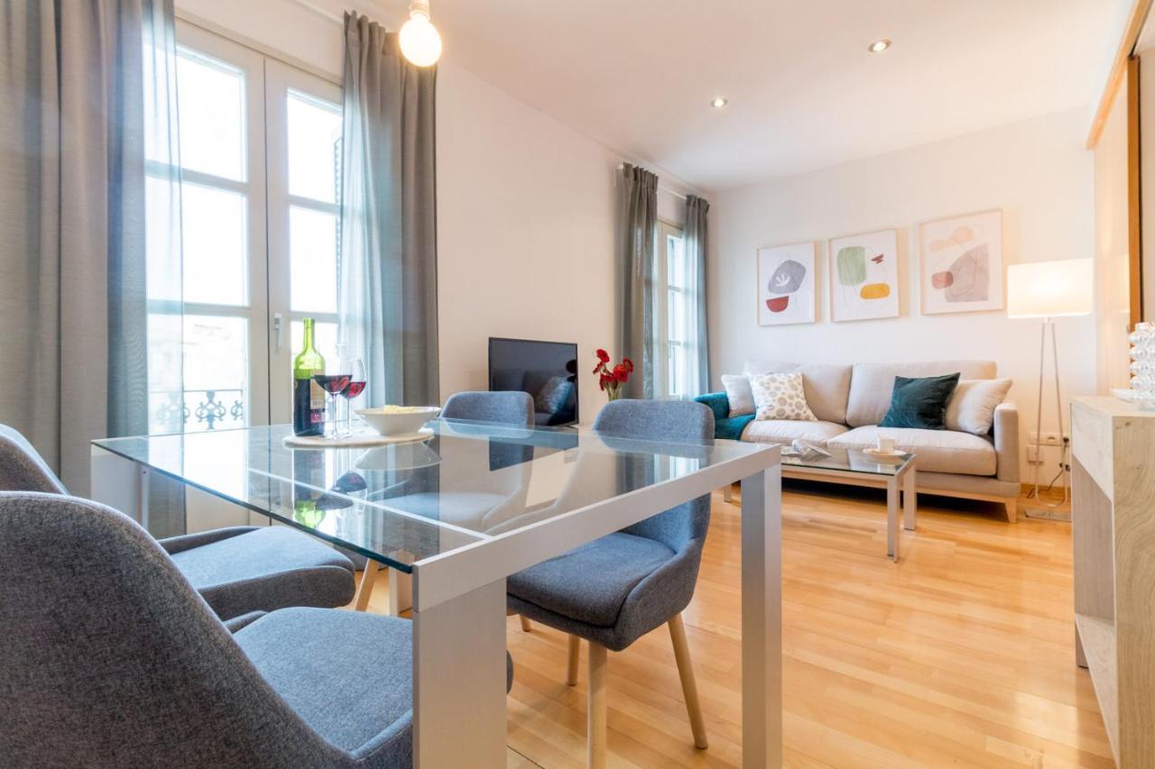 Sibs Bcn- Balmes- Romantic Citycentre Beautiful Appartement