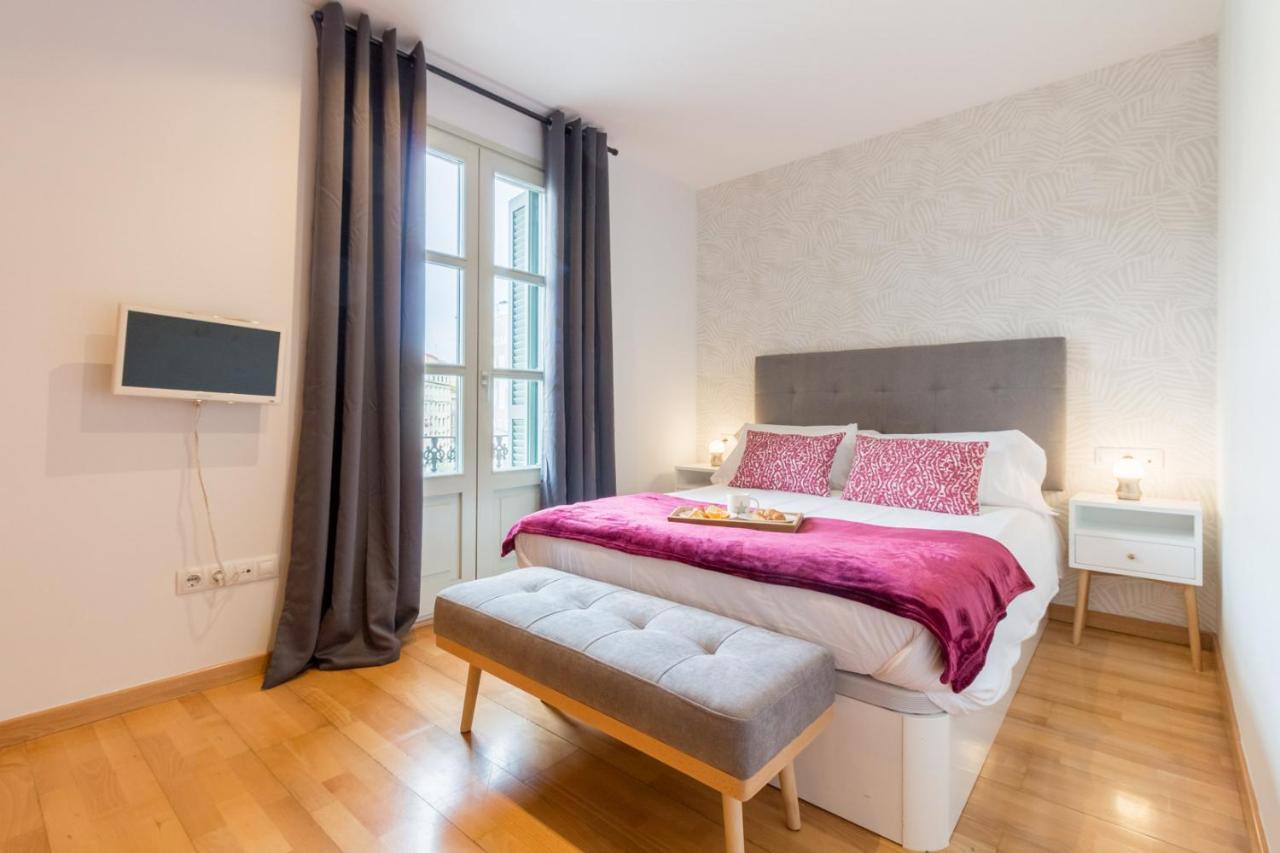 Appartement Sibs Bcn- Balmes- Romantic Citycentre Beautiful Barcelona
