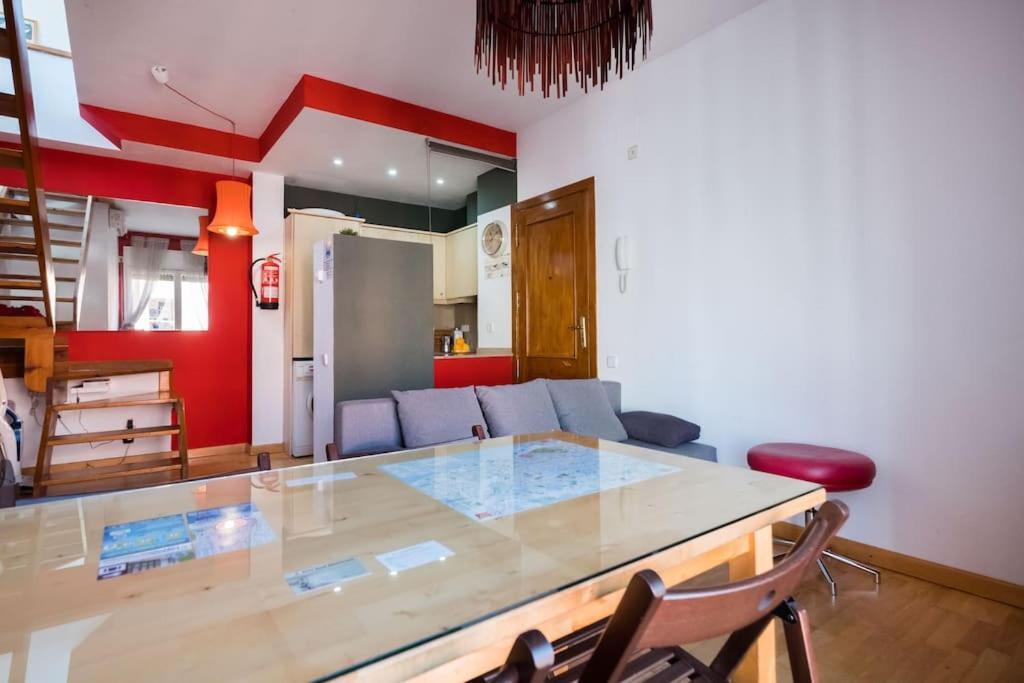 Apartment 6 Pax Duplex Penthouse Las Ramblas Barcelona Barcelona