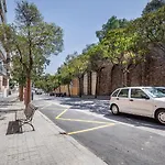 Poble Sec 3Br W Balcony Mountain Views Bcn-109