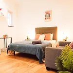 Barcelona Rambla Rooms