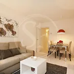 Borrell Apartment