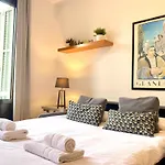 Gran Via City Center Apartment