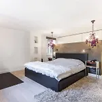 La Villa Olimpica Barcelona