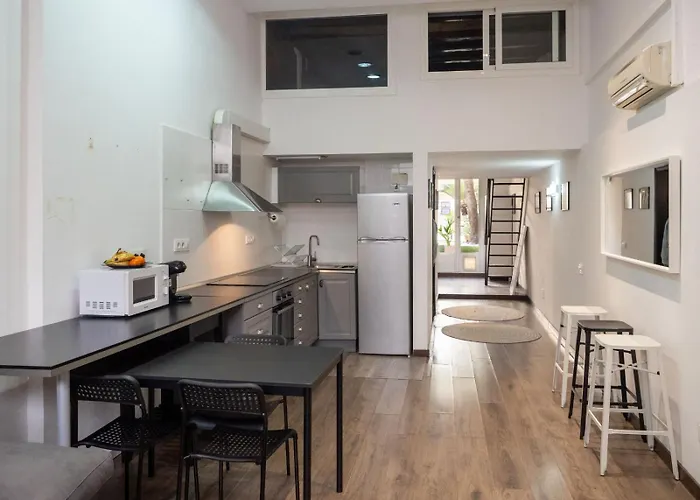 Casa Gracia Con Jardin
