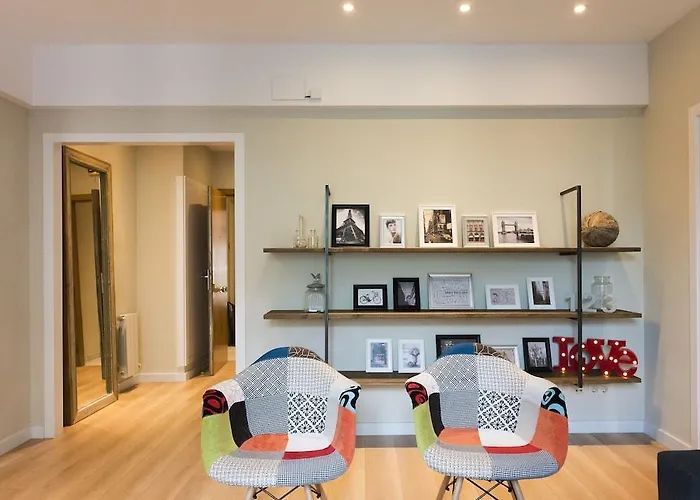 Palau De La Musica Apartments