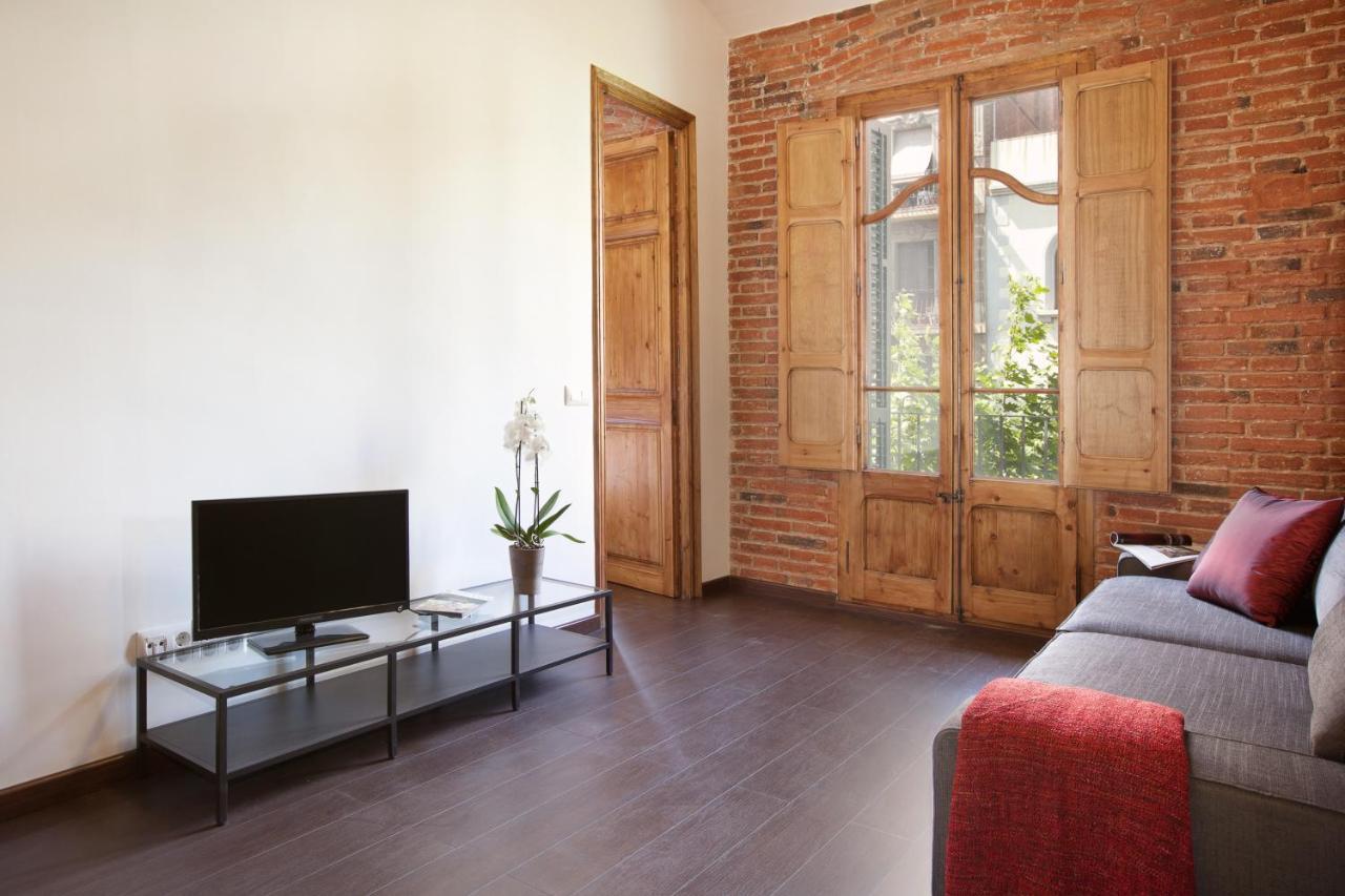 Apartment Family Near Sagrada Familia Barcelona
