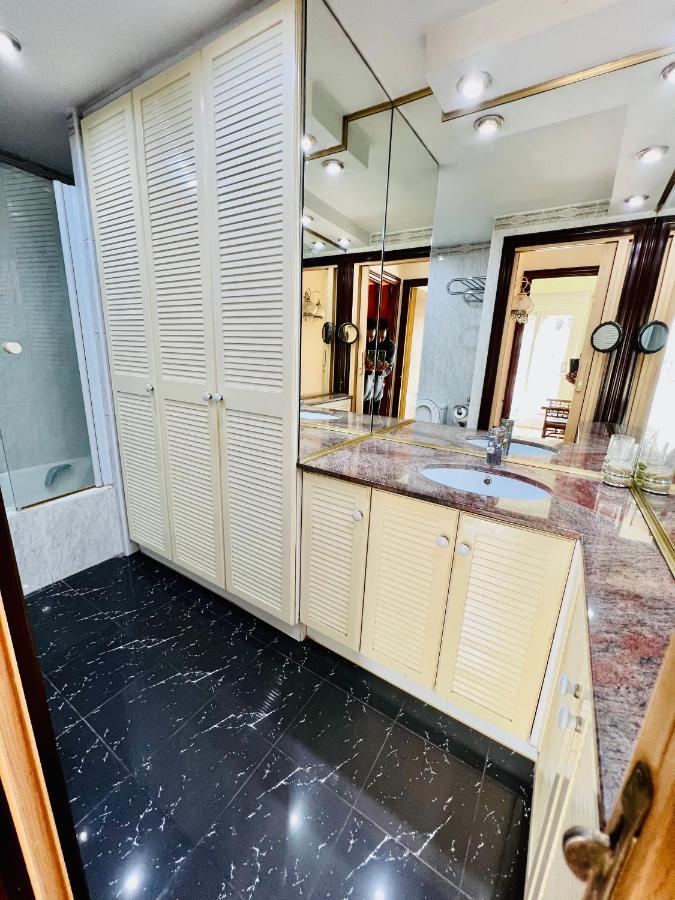Accommodatie bij particulieren Your Second In With Private And Private Bathroom Close To Montjuic, Pl Espana, La Rambla, Ferry Port Barcelona