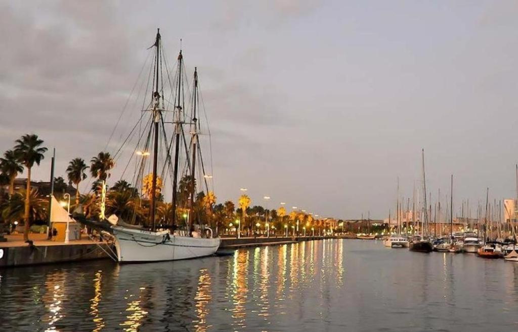 Homestay Centro Barcelona- Passeo Christofor Colon