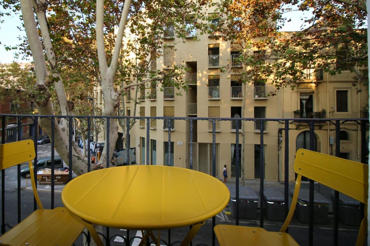 Apartment Luxurius For 4 People With Jacuzzi Barcelona