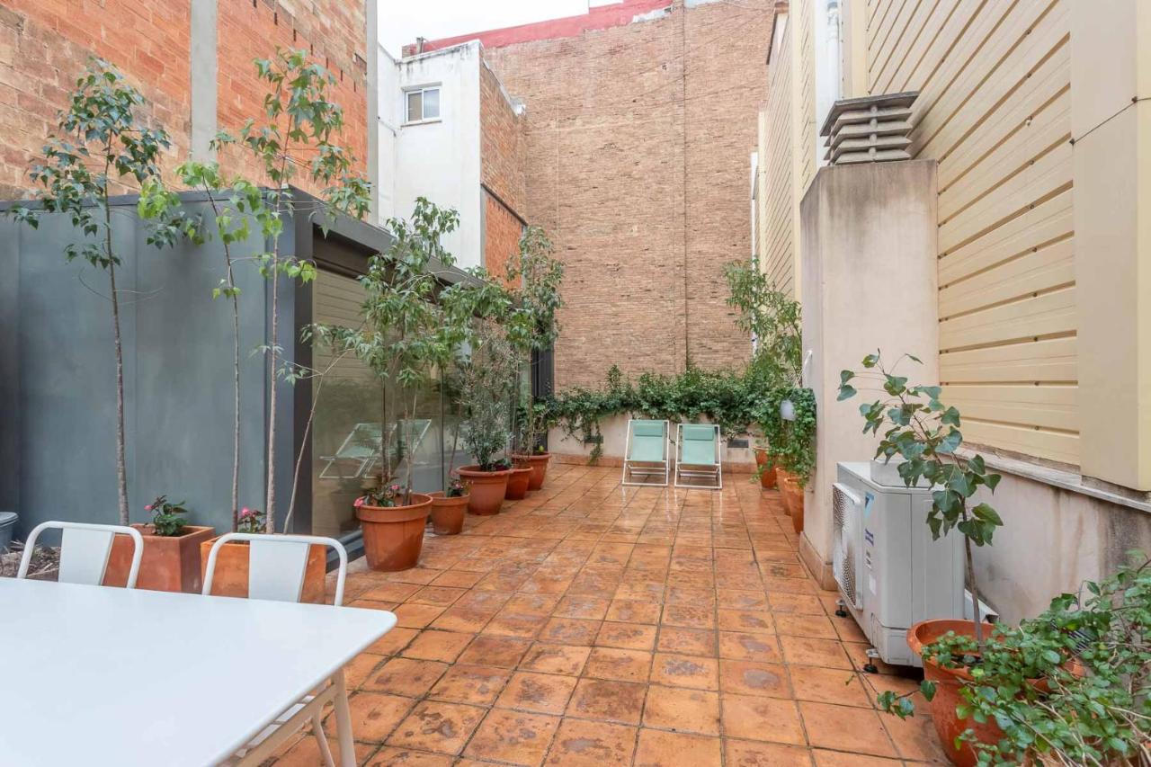 My Space Charming In The Heart Of Gracia