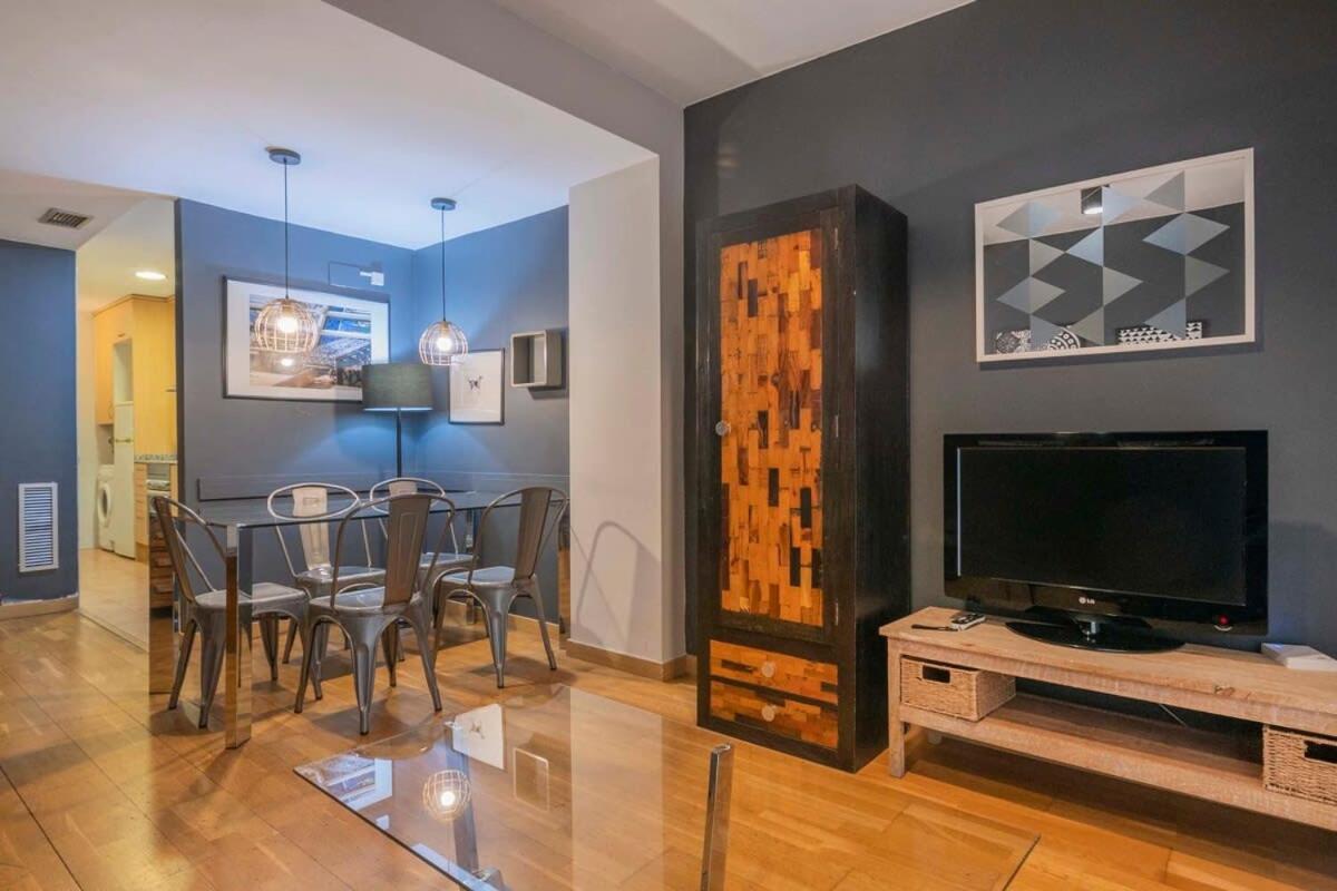 Bright And Modern Duplex With Terrace In Eixample District P1 Appartement *