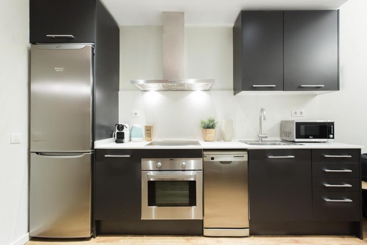 Bright And Modern 2bedroom In Ramblas 2 1a