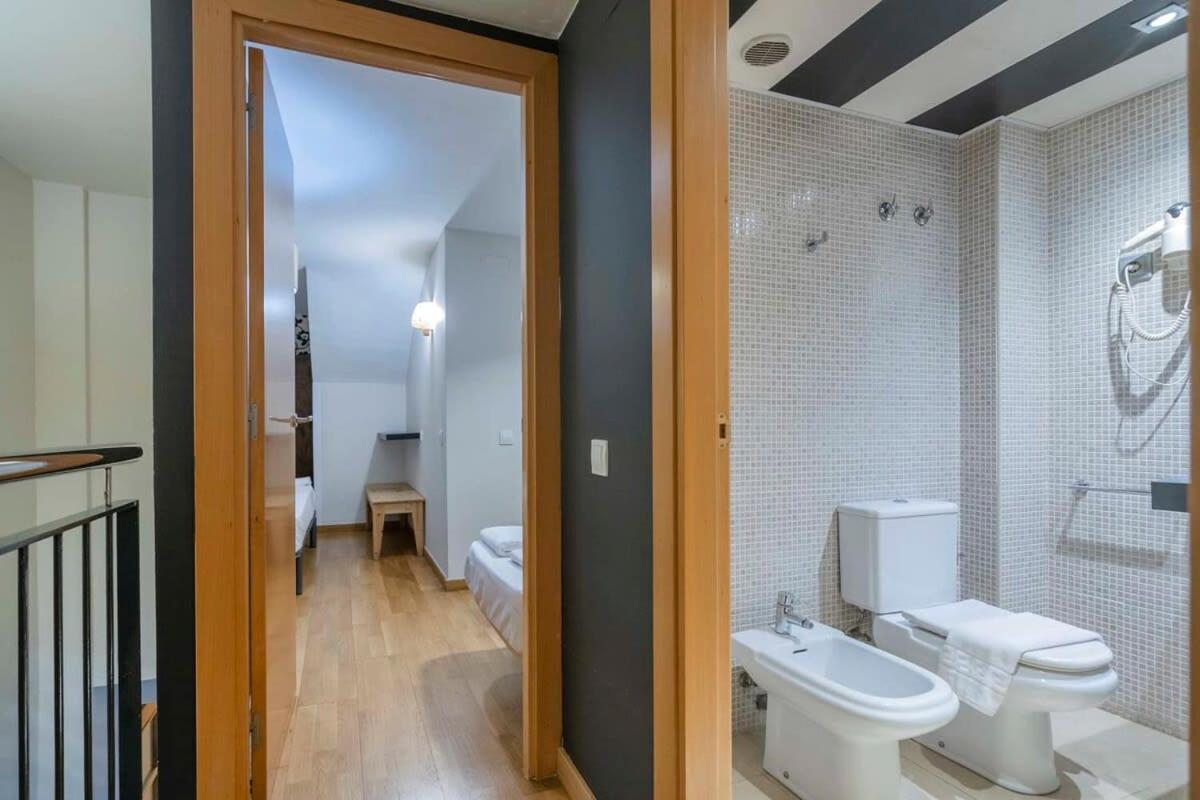 Appartement Bright And Modern Duplex With Terrace In Eixample District P1 *