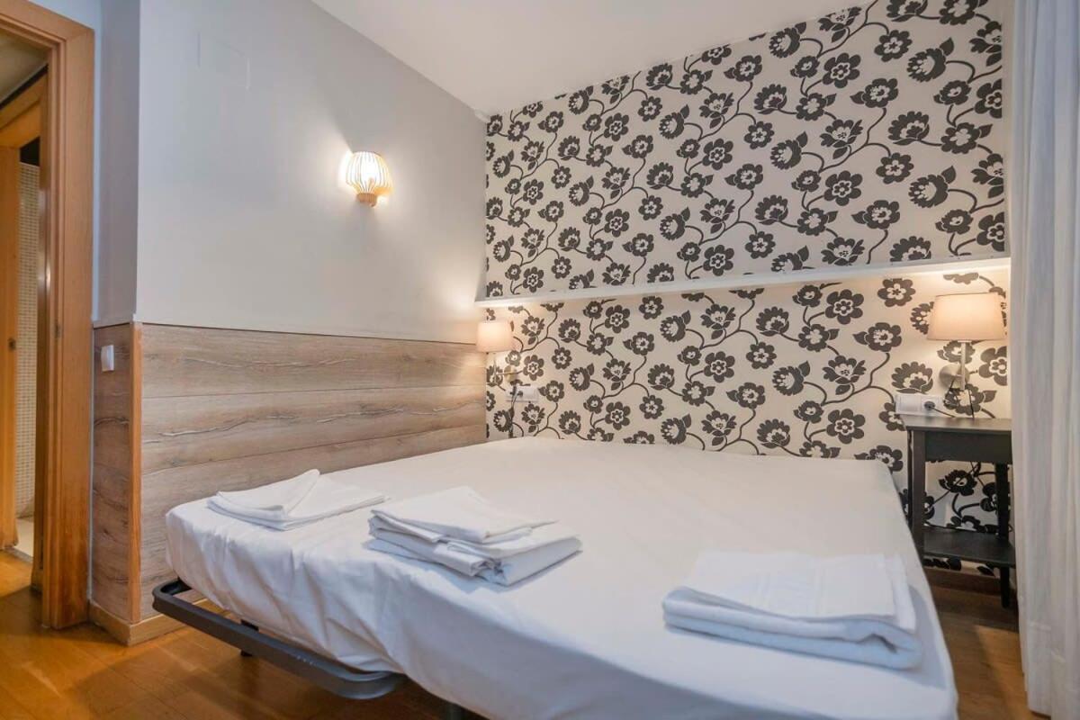Appartement Bright And Modern Duplex With Terrace In Eixample District P1 Barcelona