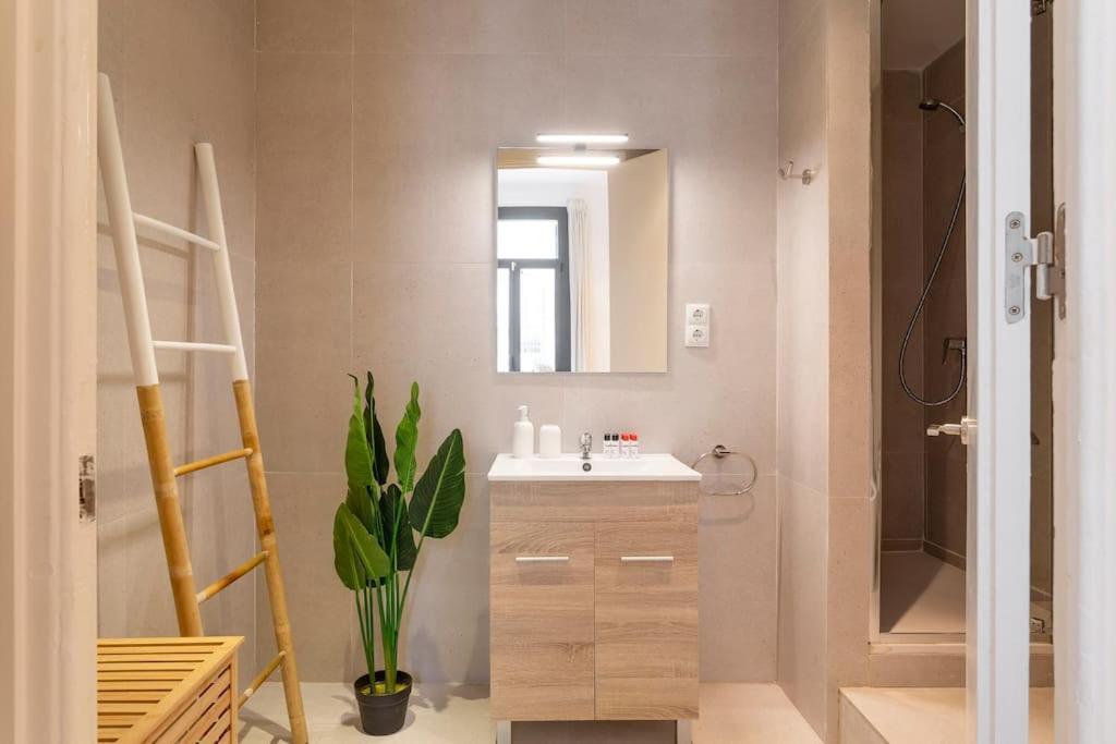 Rambla Poblenou 12 Apartment *