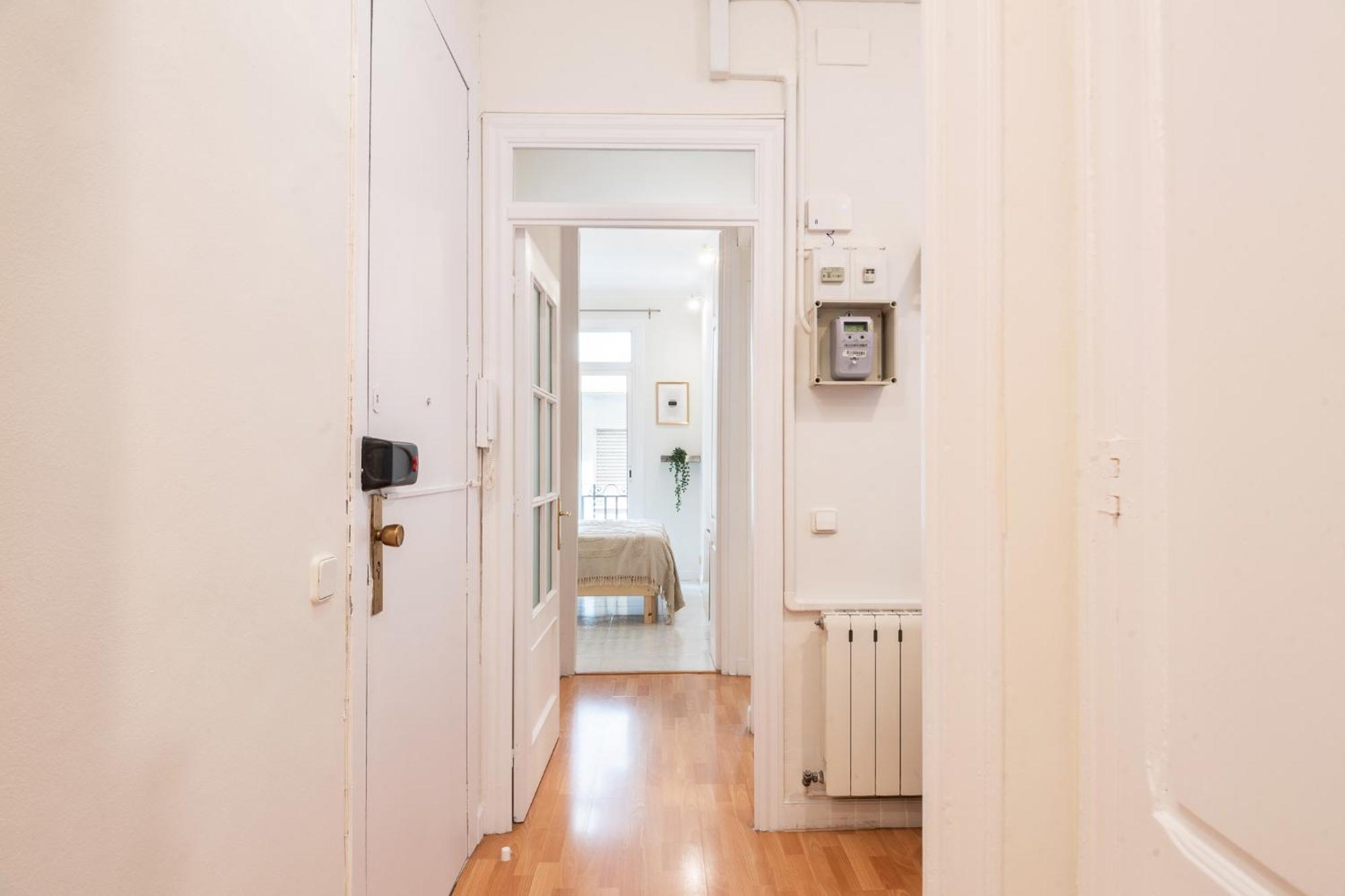 Experience Local Life In The Heart Of Gracia