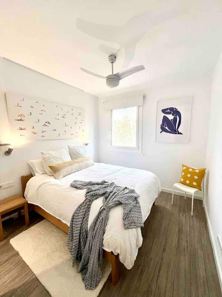 Barceloneta Artist Loft Apartment