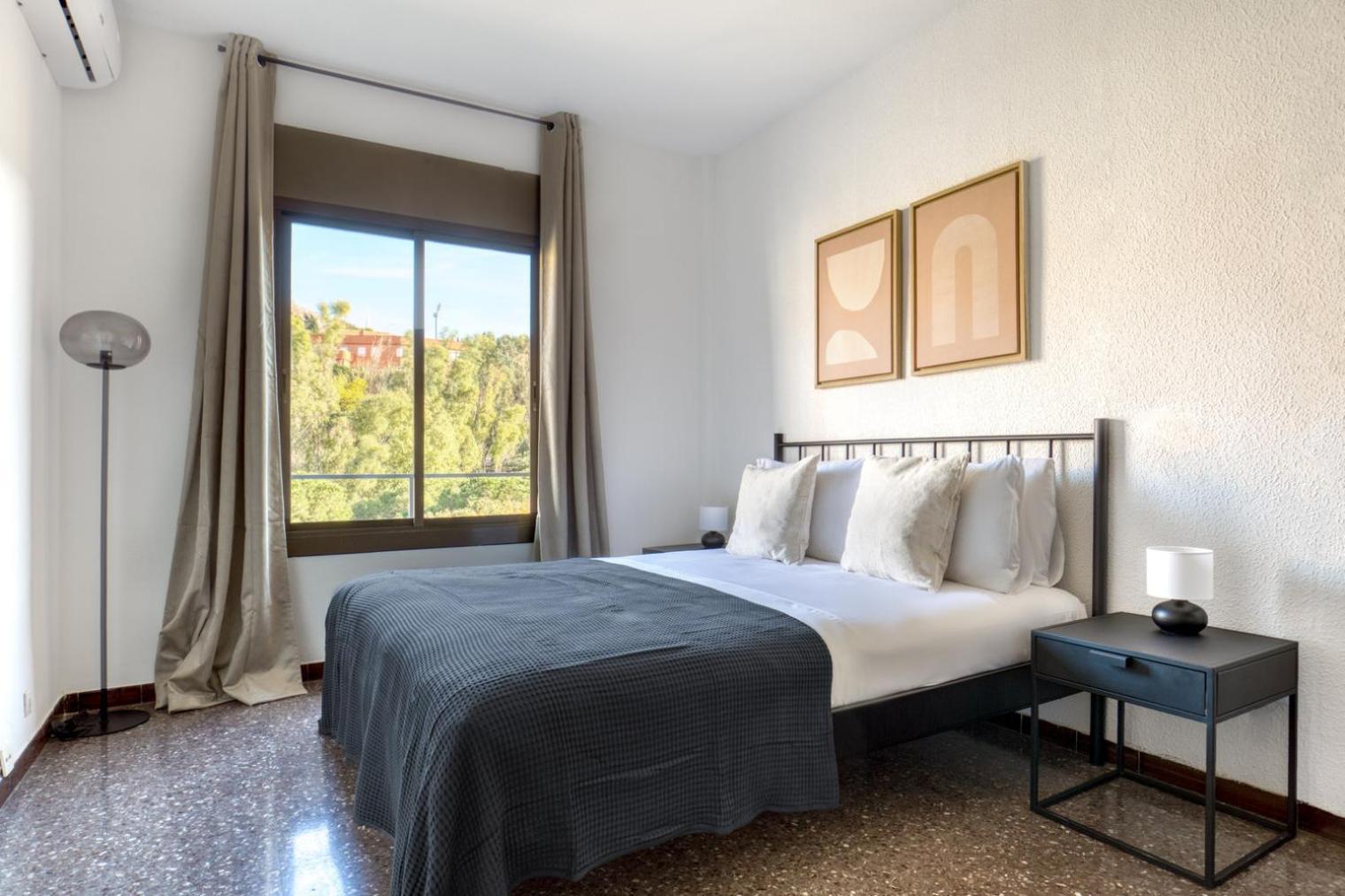 Apartment Sants-montjuic 2br W Balcony Bcn-64